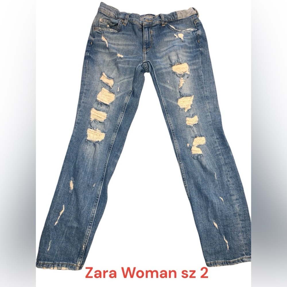 Zara premium denim collection size 2 distressed and ripped stretchy skinny jeans